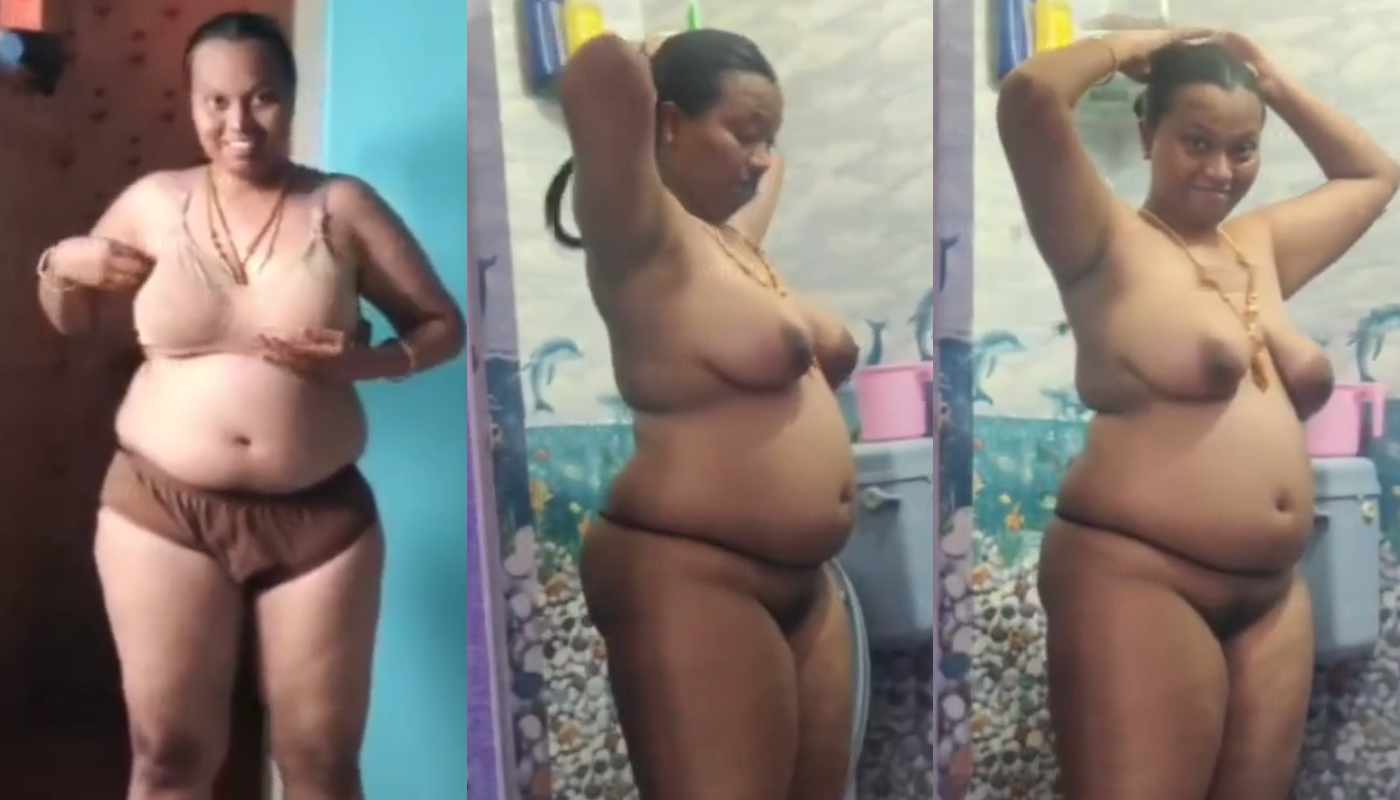 Tamil Wife Bathing Changing Dress Captured - 2 Clip's