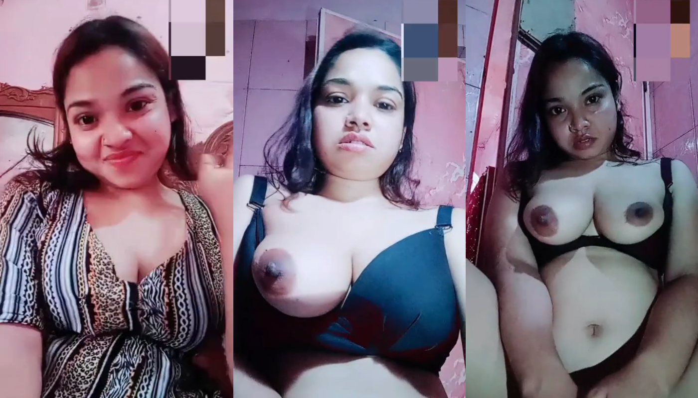 Big Boobs Girl Showing