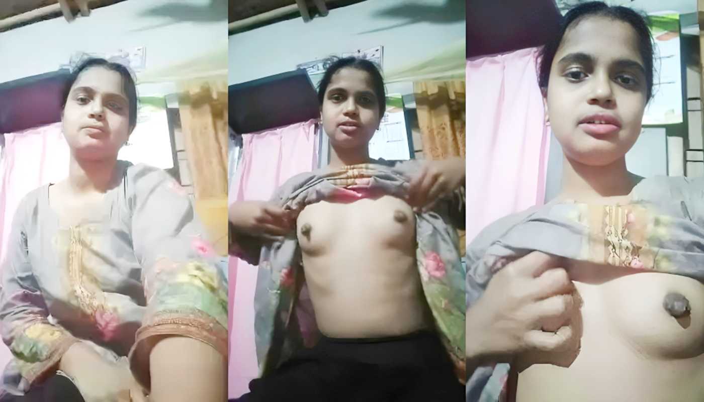 Horny Bhabhi Showing Pressing Her Boobs