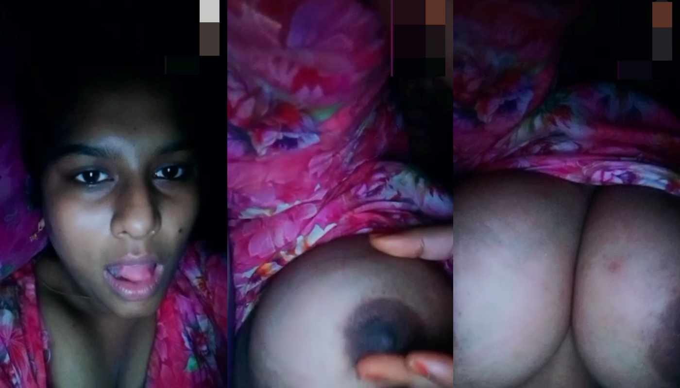Bangladeshi Girl Showing At Night