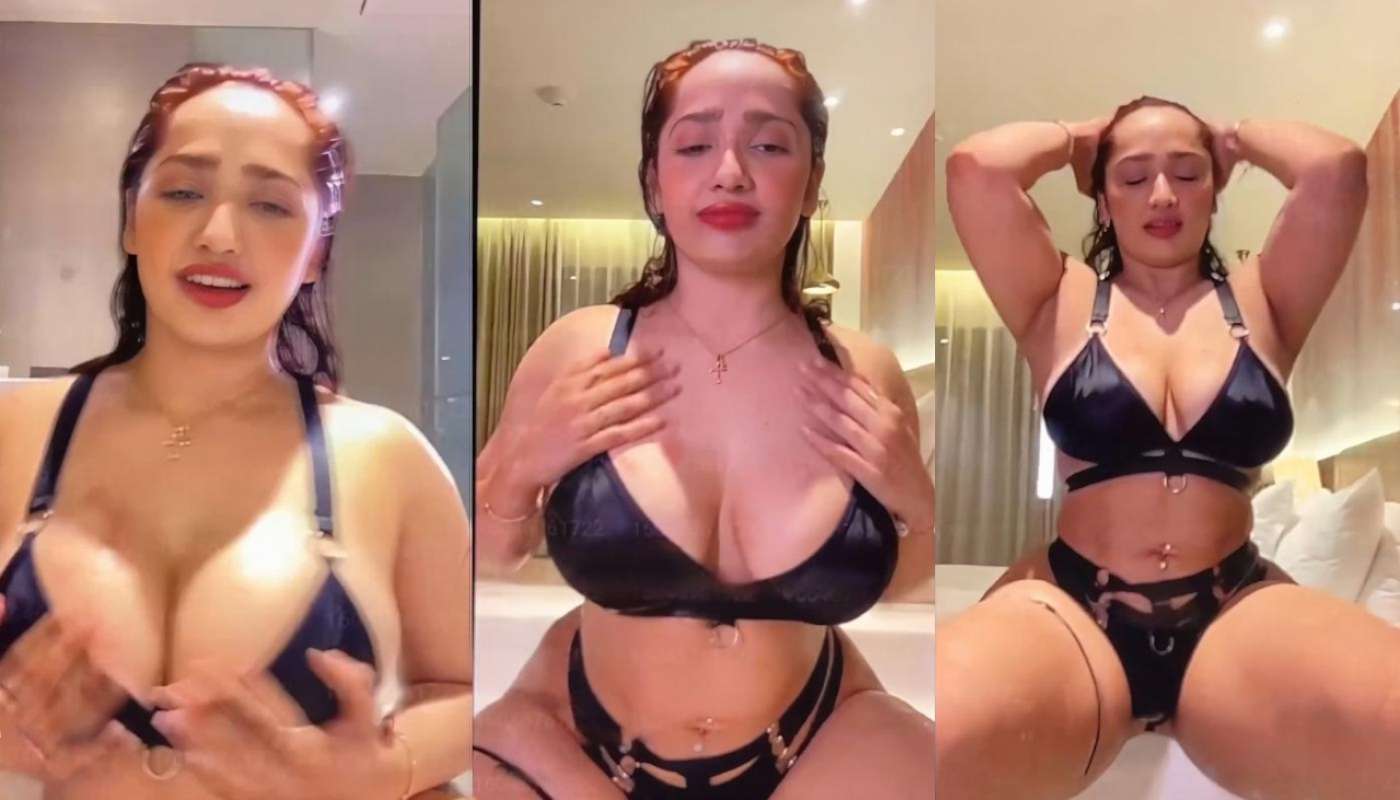 Aditi Mistry Porn Video - Aditi Mistry Sex Live in Bathtub